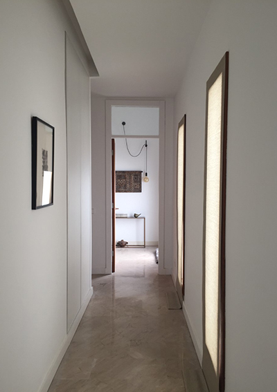 Casa Cerro - https://davidfern.lon1.cdn.digitaloceanspaces.com/media/images/CCerro_Corridor_2.jpg