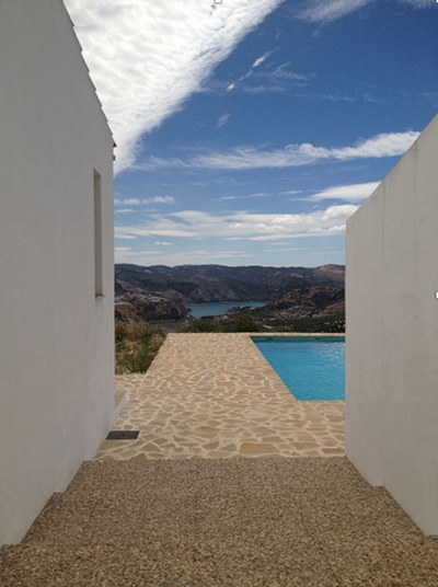 Casa Cerro - https://davidfern.lon1.cdn.digitaloceanspaces.com/media/images/CCerro_steps_to_pool_web.jpg