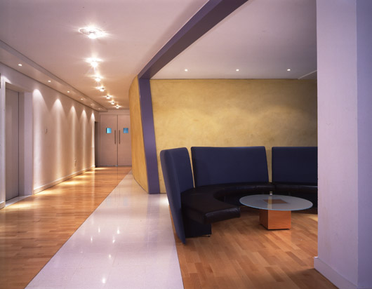 LSDC Ayer - https://davidfern.lon1.cdn.digitaloceanspaces.com/media/images/LSDC-seating.jpg