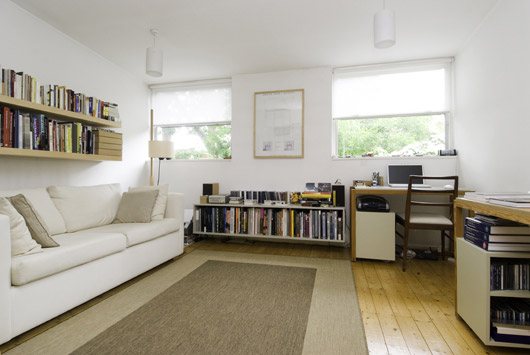 Work desk - https://davidfern.lon1.cdn.digitaloceanspaces.com/media/images/Web-44-The-Lane_bed2___.jpg