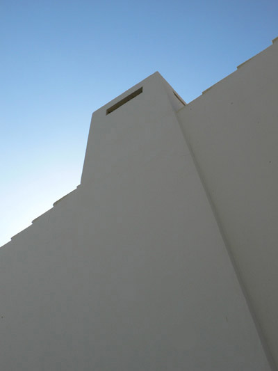 Casa Cerro - https://davidfern.lon1.cdn.digitaloceanspaces.com/media/images/Web-CCerro-Chimney_.jpg