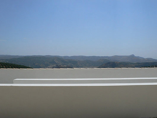 Casa Cerro - https://davidfern.lon1.cdn.digitaloceanspaces.com/media/images/Web-Casa-Cerro-WallaboveA-A.jpg