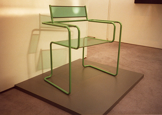 Line chair - https://davidfern.lon1.cdn.digitaloceanspaces.com/media/images/Web-Tubular-chair_.jpg